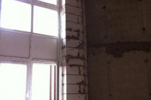 Продаю двухуровневую 3-х комн. квартиру в центре